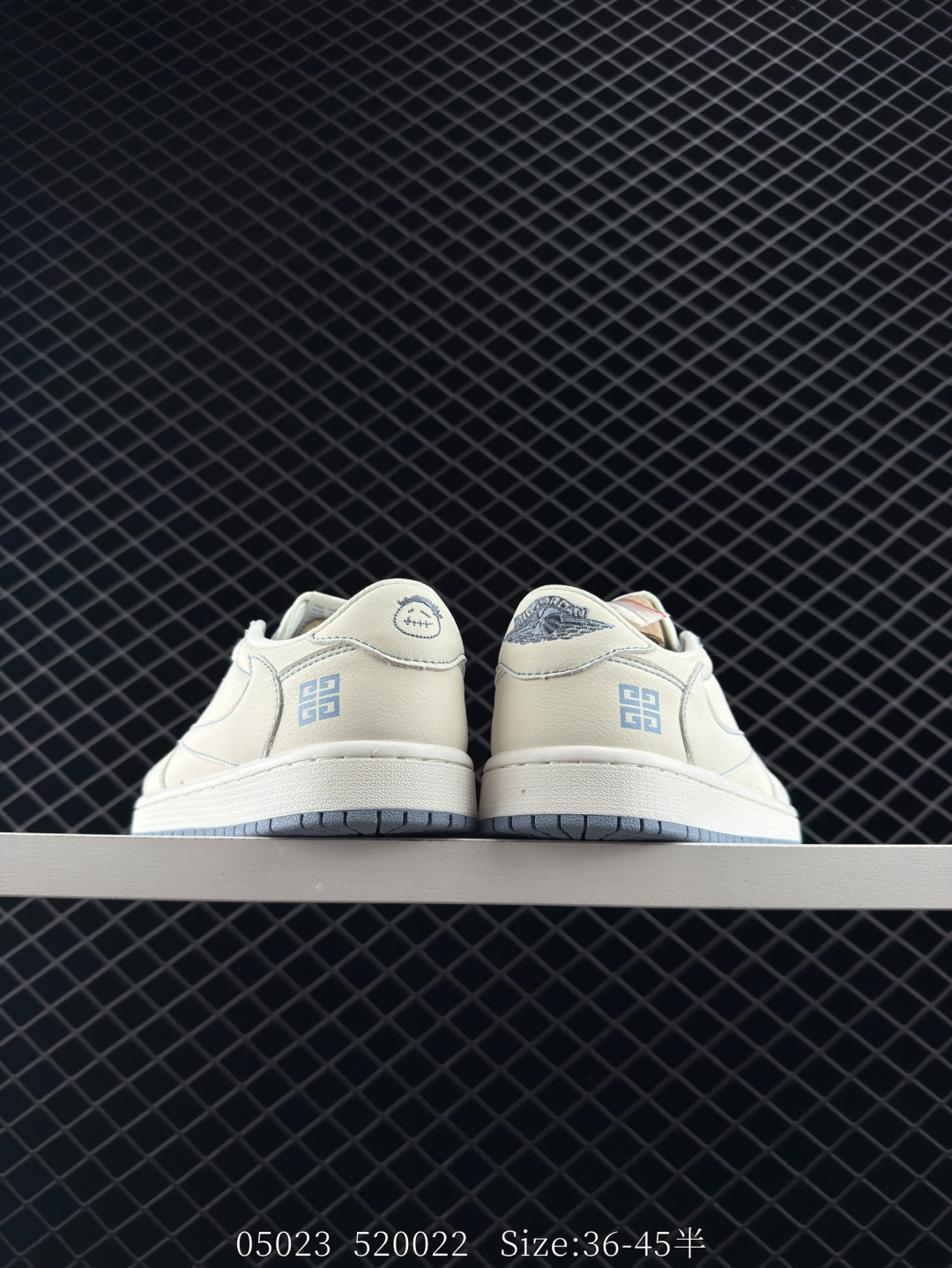 Travis Scott x Air Jordan 1 ” Reverse Mocha “